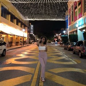 Meet your Posher, Joany